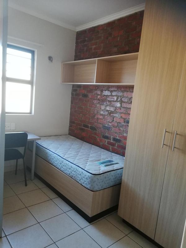 To Let 2 Bedroom Property for Rent in Die Bult North West